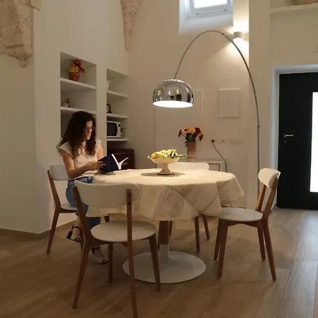 Chianca D L'ora - White Stone